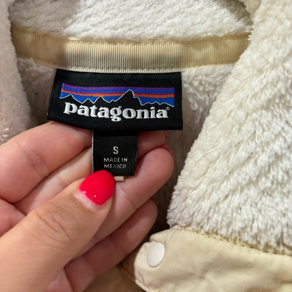 PATAGONIA Women’s Re-Tool Snap-T Fuzzy Pullover Fleece - white/cream, size S - Picture 6 of 8